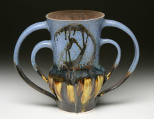 blue gold vase 1